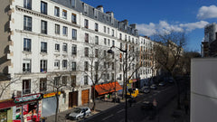 1+1 minimal style sunny flat in a Haussmannian building in Paris 20 with large w Paris, France Fully Equipped 1+1 near Nation&Bastille&Republique Entire rental unit vacation rental 11371013