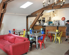 L'auberge de jeunesse Hostel 20 de Bordeaux centre vous accueille dans le quarti Nouvelle-Aquitaine, France LIT DANS AUBERGE HOSTEL20 BORDEAUX CHARTRONS Shared room in hostel vacation rental 38080076
