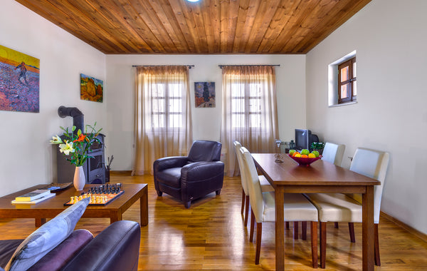 The mesmerizing view of the large veranda will undoubtedly help you experience t Chania, Greece Panoramic view, Anegnora maisonette. Entire cottage vacation rental 29403143