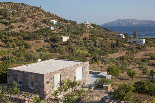 Stunning little but spacious house/studio 2 minutes drive to the sea or 10 minut London, United Kingdom Stone cottage, little but spacious, near the sea. Entire cottage vacation rental 41329960