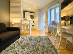 Comfortable studio in the heart of Bordeaux, close to the Place des Quinconces<b  Comfortable 4 star studio in the heart of Bordeaux Entire rental unit vacation rental 567928201341791945