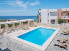 Villa Alexander offers self-catering accommodation in Chania. The fully furnishe Chania, Greece VillaAlexander spacious 2B Apt Pool Room in aparthotel vacation rental 13053562