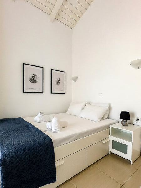 Nikis Apartment 2 is located on the eastern side of the city of Chania, 50 meter Rethimnon, Greece Nikis Apartment 2 - Chania city center Entire rental unit vacation rental 49047292