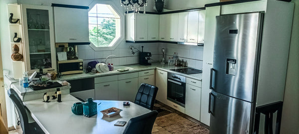 Enjoy your vacation with your loved ones in this family friendly apartment. The  Kokkinos Pirgos, Greece Pyrgos relaxing Entire vacation home vacation rental 574316568649561616