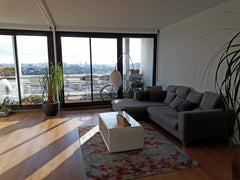 Nous vous proposons une chambre dans notre appartement (entièrement rénové) au 1 Lyon, France Chambre lit 2 places Private room in rental unit vacation rental 23039556