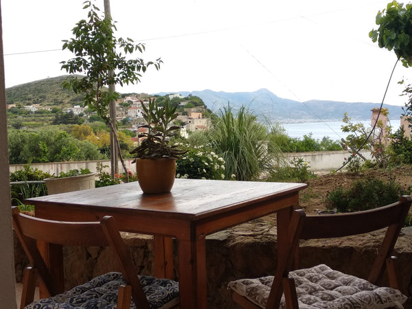 Beautiful and comfortable private studio apartment at the centre of the village  Chania, Greece Sunny studio at Ravdoucha Village! Entire rental unit vacation rental 34504206