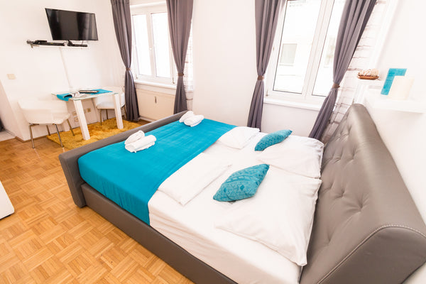 Diese Ferienwohnung zeichnet sich durch ihr exzellentes Preis/Leistungsverhältni Vienna, Austria CheckVienna - Wichtelgasse Entire rental unit vacation rental 44694635