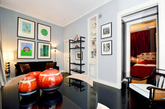 This one-bedroom apartment in Paris is located in the heart of Saint Germain des Paris, France ST Germain 1 bed High ceiling ,AC and LIFT Entire rental unit vacation rental 87481