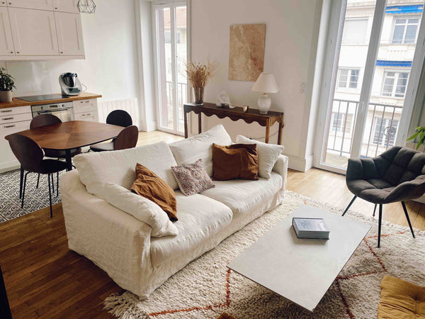 Venez vous détendre dans mon appartement calme au 5eme étage au cœur du 7eme arr Lyon, France Lumineux et épuré, balcon vue sur Fourvière Entire rental unit vacation rental 744610268614369890