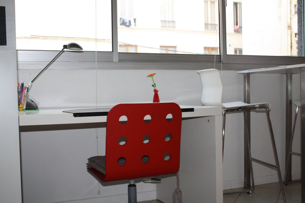 Appartement bien situé à côté de la ligne de métro 11 et 2. <br />Quartier vivan  Appartement rez de chaussée Entire condo vacation rental 9815915