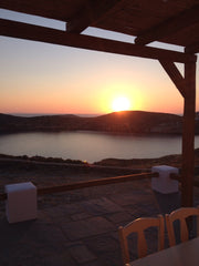 Watch the sunset in the peace and quiet .A home away from home with everything y  Romantic house* IOS ISLAND* Entire bungalow vacation rental 4809352
