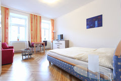 Schöne, neu renovierte Ferienwohnung für 2.<br /><br /><b>The space</b><br />Die Vienna, Austria Ferienwohnung nahe VIC Entire rental unit vacation rental 31110926