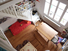 Situé dans le 18ème arrondissement, à deux pas du métro, la maison se niche dans  Lovely room in a precious house Private room in home vacation rental 6995378