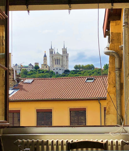 Appartement  de charme au cœur du 2nd arrondissement de Lyon dans un immeuble an Lyon, France Appartement de charme Lyon centre quartierJacobins Private room in rental unit vacation rental 39885380