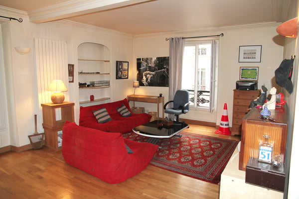 Ce charmant 45 m2 est situé en plein coeur du village des Batignolles, au 2ème é Paris, France Lovely apartment in Batignolles' Village Entire rental unit vacation rental 21907865