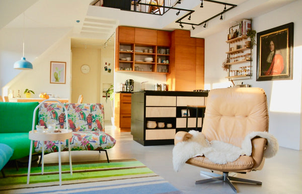 When the sun rises it is also in our place!<br /><br />Our sunny apartment is 95 Vienna, Austria Sunrise to Sunset rooftop Loft (95m2) Entire loft vacation rental 21052383