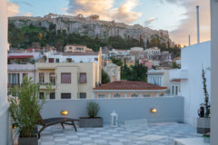 Owned by a graphic designer, Auntie’s Home offers a stylish independent apartmen East Attica Regional Unit, Greece Terrace Apartment with Acropolis View Entire rental unit vacation rental 22583560