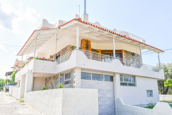 <b>The space</b><br />Villa Esperanza  offers accommodations with free WiFi, air Rethimnon, Greece Villa Esperanza Entire cottage vacation rental 669941493595403048