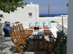 Captain's Andrew Hide Away is located in a 1000m2 land in a quiet and relaxing e Greece Captain's Andrew Hide Away 150m from Logaras Beach Cycladic home vacation rental 19117038