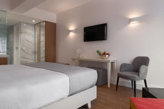 Room Size 20 m² <br />1 full bed  <br />This modernly designed room features: <b GR Standard Double Hotel Room in the heart of Athens Room in hotel vacation rental 31039107