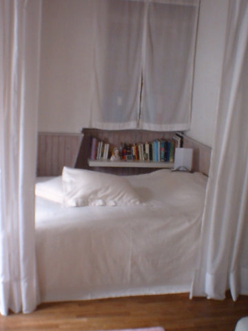 <b>The space</b><br />Colse to rue Muller in Montmatre nice Studio (32 mq.) idea Paris, France Studio / Appartement in Paris close to Montmatre Entire rental unit vacation rental 432800