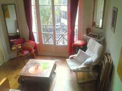 Spacious studio with separate kitchen and bathroom, bed for 2, warm decor. Ideal Paris, France Large cosy studio Entire rental unit vacation rental 4213231