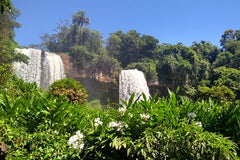 Small Group Walking Tour of Iguazu Falls in Argentina Private Tours and Travel Guide America Sao Paulo CITY Foz do Iguacu Destination Tour America Sao_Paulo CITY Foz do Iguacu