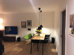 Nice newly renovated apartment in building 50 meters away from Vaernedamsvej and Copenhagen, Denmark Top location @ Forum metro station /Værnedamsvej Entire rental unit vacation rental 25061337