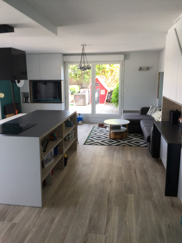 Appartement 90m2 en duplex aux derniers étages avec 65 m2 de terrasses<br /><br  Lyon, France Proche métro , Appartement toit terrasse Entire rental unit vacation rental 30401401