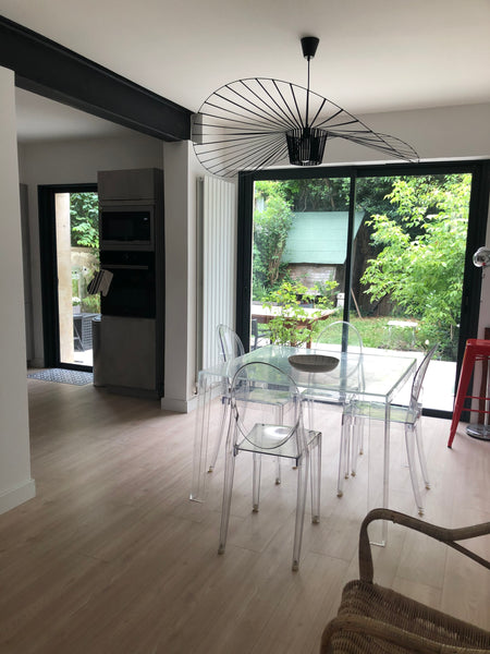 Ce logement familial est proche de tous les sites et commodités.<br /><br /><b>L Bordeaux, France Agréable maison aux Chartrons Entire townhouse vacation rental 625835957584060087