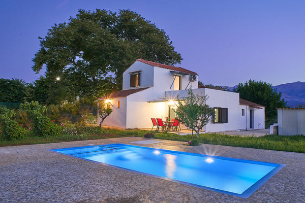 My grandfather’s house from the 1930s, w/the plane tree in front & orange trees   Πλάτανος πέτρινο σπίτι Entire cottage vacation rental 27627403
