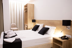 Marvel Deluxe Rooms is a brand-new accommodation in an ideal location for visito  Single Room - Marvel Deluxe Rooms Heraklion Room in hotel vacation rental 42549350