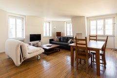 Our beautiful flat has been refurbished to a high standard. It has all the neces Lyon, France Dify Palais - Cordeliers Entire rental unit vacation rental 52360738