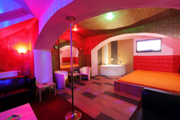 Pobyt od první do poslední minuty v náruči vámi zvolené hostesky, která vám spln Veltěže, Czechia Apartmán Balbínova 21 Private room in rental unit vacation rental 35824660
