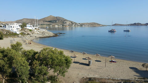 A small house near the port of Naoussa, only 3 minutes walk from the centre of N Naousa, Greece Mariannas House Entire home vacation rental 24461172