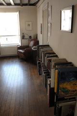 Bonjour, je vis dans la magnifique île Saint-Louis.<br />Que dire? On descend, o Paris, France Ile St-Louis. Quiet, bright, charm. Entire rental unit vacation rental 8497058