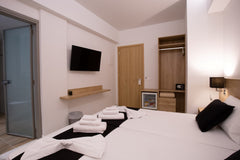 Marvel Deluxe Rooms is a brand-new accommodation in an ideal location for visito  Double Room - Marvel Deluxe Rooms Heraklion Room in hotel vacation rental 42395547