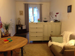 Bienvenue dans mon studio cosy ! Prés de toutes les commodités.<br /><br />IMPOR Paris, France Studio dans quartier animé et pratique Entire rental unit vacation rental 17804278