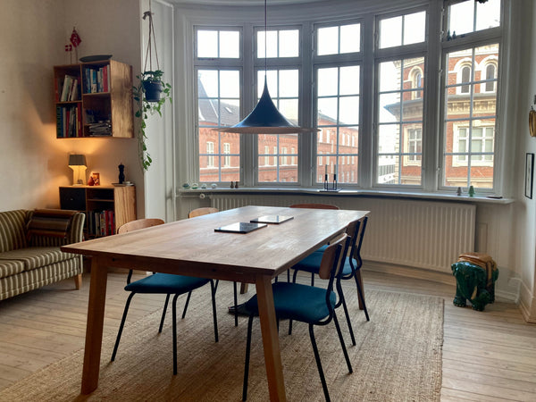 Din familie vil være tæt på alt, når I bor i denne centralt beliggende bolig. <b Copenhagen, Denmark Skøn rummelig herskabslejlighed lige ved Amagerbro Entire condo vacation rental 549026118943430006