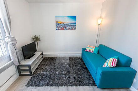 Appartement refait a neuf récemment, <br />a 2 pas du métro,<br />pratique pour   Bel Appartement dans le 18eme Shared room in rental unit vacation rental 6057158