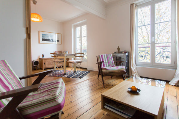Cute flat on the Canal (bassin de la Villette), 2 steps from métro Jaurès. Very  Paris, France 1 to 2 bedroom flat with view on Canal Entire rental unit vacation rental 11354548
