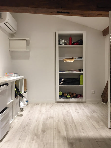 Bonjour,<br />Je loue une chambre dans mon appartement (T5) placé en plein cœur  Martin-Église, France Chambre privée lit double plein cœur de Lyon Private room in rental unit vacation rental 22032085