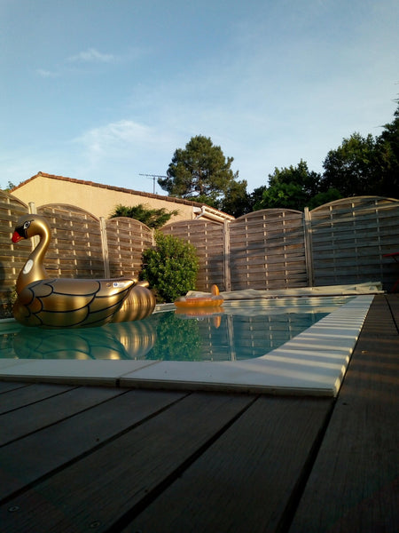 Maison familiale au calme, à mi chemin entre Bordeaux et le bassin d'Arcachon. < Martignas-sur-Jalle, France Maison familiale au calme. Entire home vacation rental 35230440