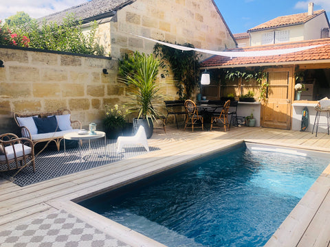 Agréable maison de ville avec piscine à proximité immédiate de tous les commerce Le Bouscat, France Maison familiale en cœur de ville proche Bordeaux Entire townhouse vacation rental 44100365