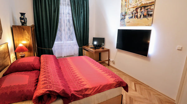Private flat shared between two guest rooms in a central but very calm location. Prague, Czechia Business Room & Parking Private room in rental unit vacation rental 53607175
