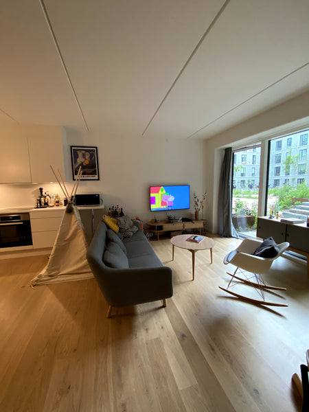 Slap af med hele familien i denne fredfyldte bolig. Bo i det nye, moderne område Copenhagen, Denmark Skøn 3-V'er med terrasse og børneværelse Entire condo vacation rental 652628306477471116