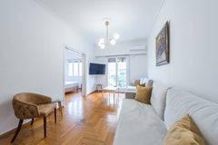 Enjoy a stylish experience at this centrally-located place.<br /><br /><b>The sp Diemen, North Holland, Netherlands Renovated Big Apartment for Groups near Metro (12) Entire rental unit vacation rental 584574356010657647