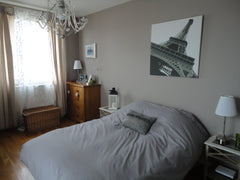 Loue chambre spacieuse de 15 m2 coté jardin d'une résidence. Accès direct sur te Lyon, France Chambre à louer Monplaisir. Private room in rental unit vacation rental 10322584