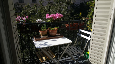 AU COEUR DE PARIS -PROXIMITE  DU QUARTIER DU MARAIS ET DE LA PLACE DE LA REPUBLI  PARIS CENTRE :  APPARTEMENT COSY ET FAMILIAL Entire rental unit vacation rental 29088186