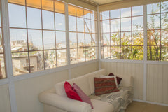 Sunny and spacious last floor flat, fully furnished, 2 balconies, easy access to Wemmel, Flanders, Belgium Sunny penthouse Entire rental unit vacation rental 26303222